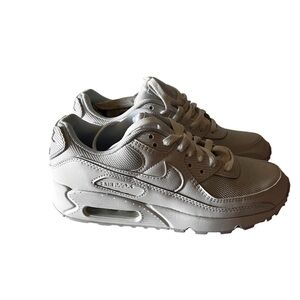 Nike Air Max 90 Shoes